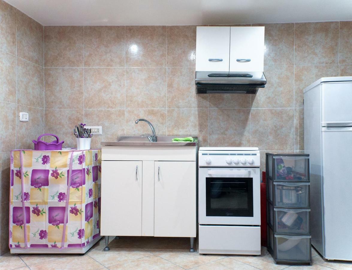 Rostory Apartment Napoli Bagian luar foto